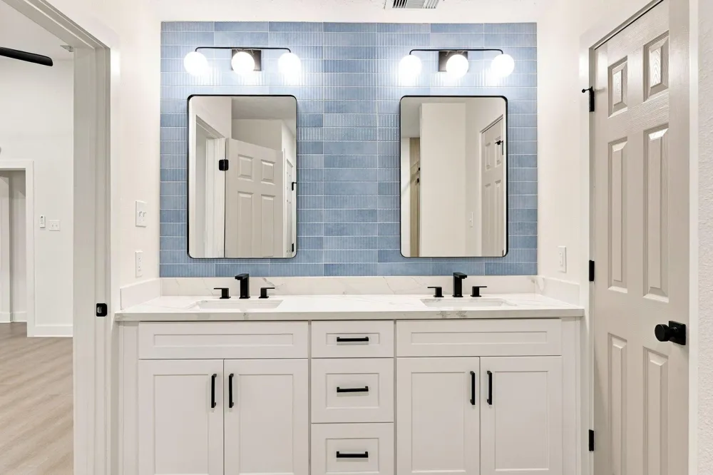 1512 Windsor Drive Friendswood, TX 77546