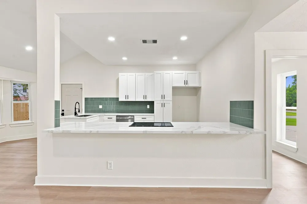 1512 Windsor Drive Friendswood, TX 77546