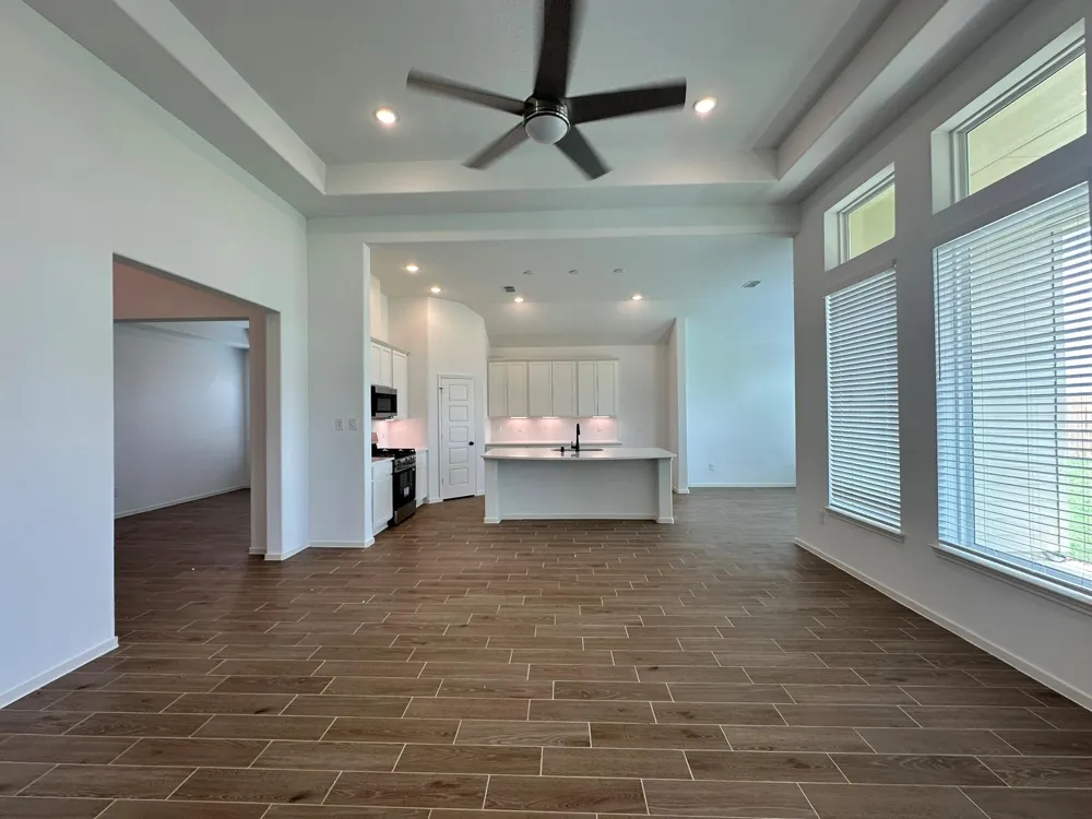 13623 Lago Vista Drive Iowa Colony, TX 77583