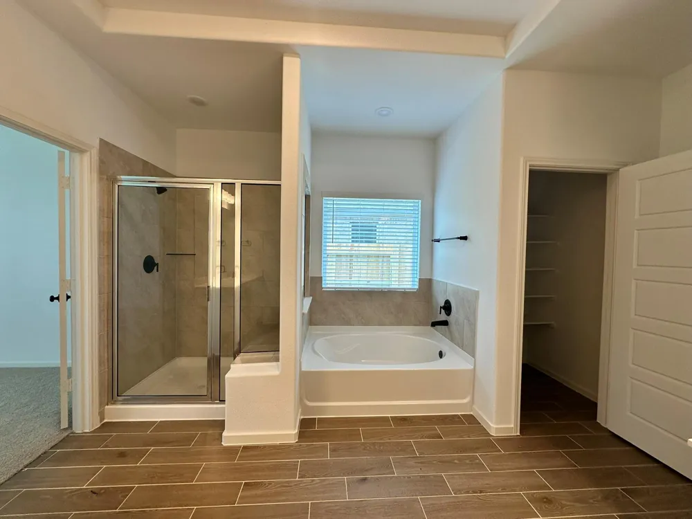 13623 Lago Vista Drive Iowa Colony, TX 77583