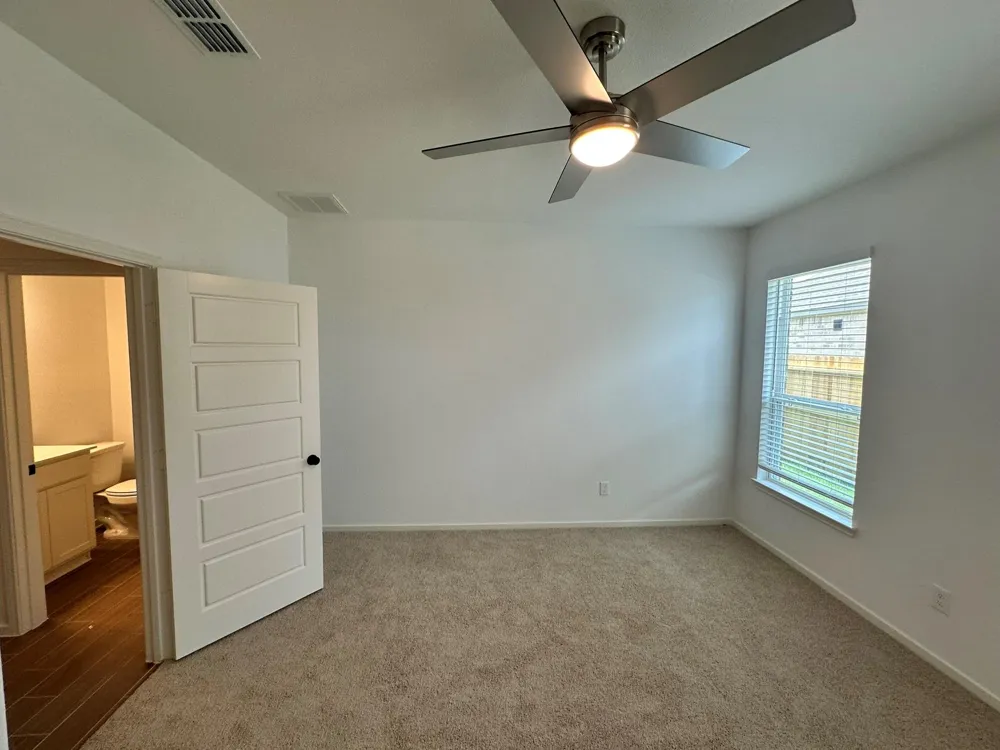 13623 Lago Vista Drive Iowa Colony, TX 77583