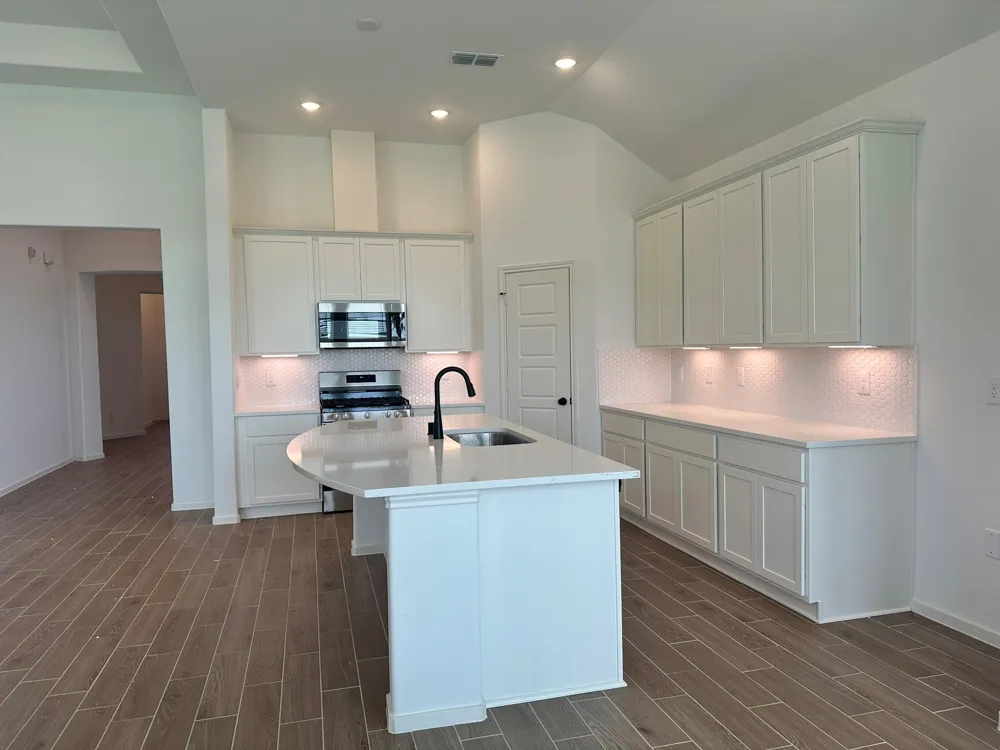 13623 Lago Vista Drive Iowa Colony, TX 77583