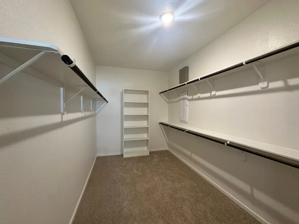 13631 Lago Vista Drive Iowa Colony, TX 77583
