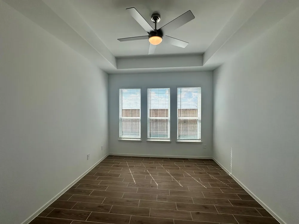 13631 Lago Vista Drive Iowa Colony, TX 77583