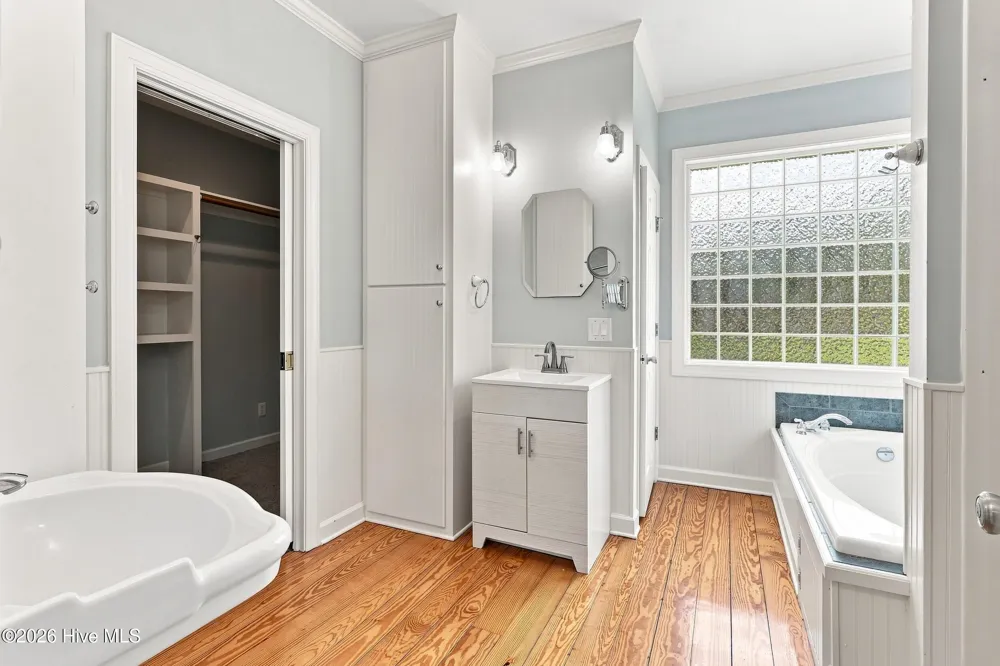 801 Sawmill Landing Road Bath, NC 27808