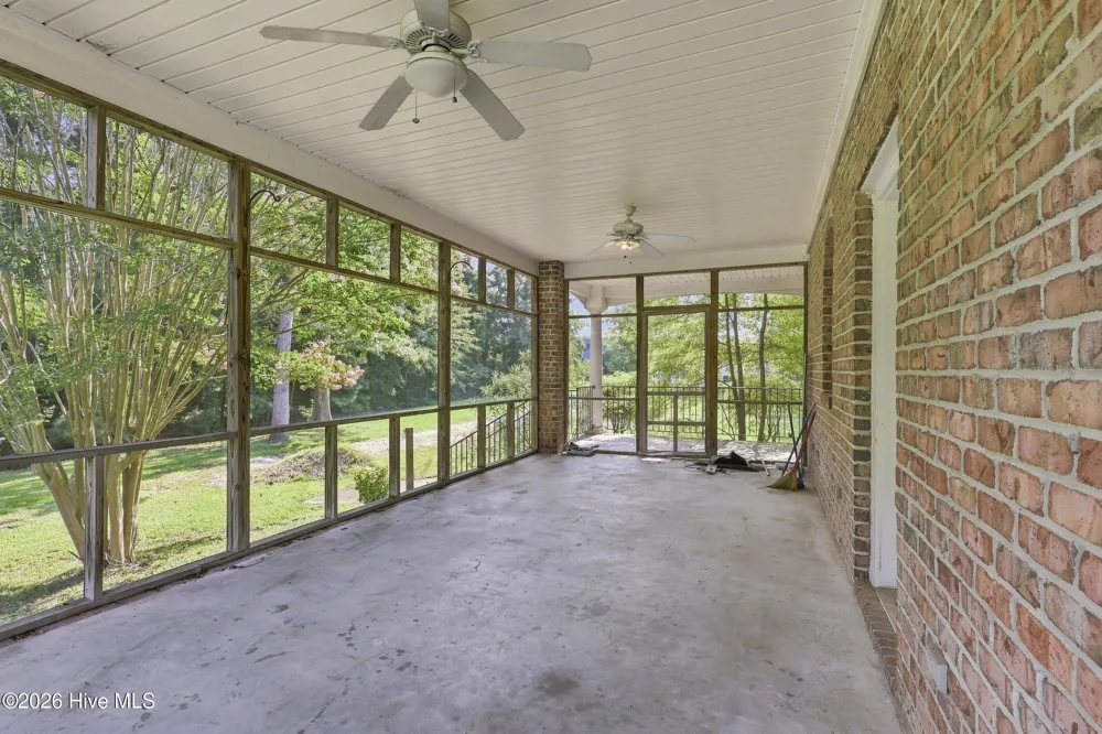 801 Sawmill Landing Road Bath, NC 27808