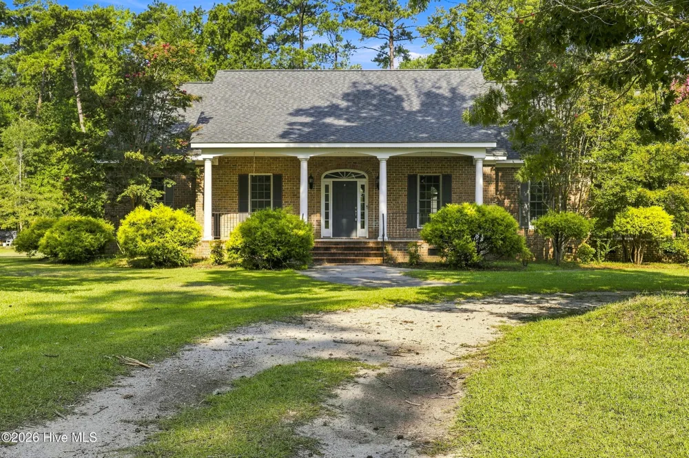 801 Sawmill Landing Road Bath, NC 27808