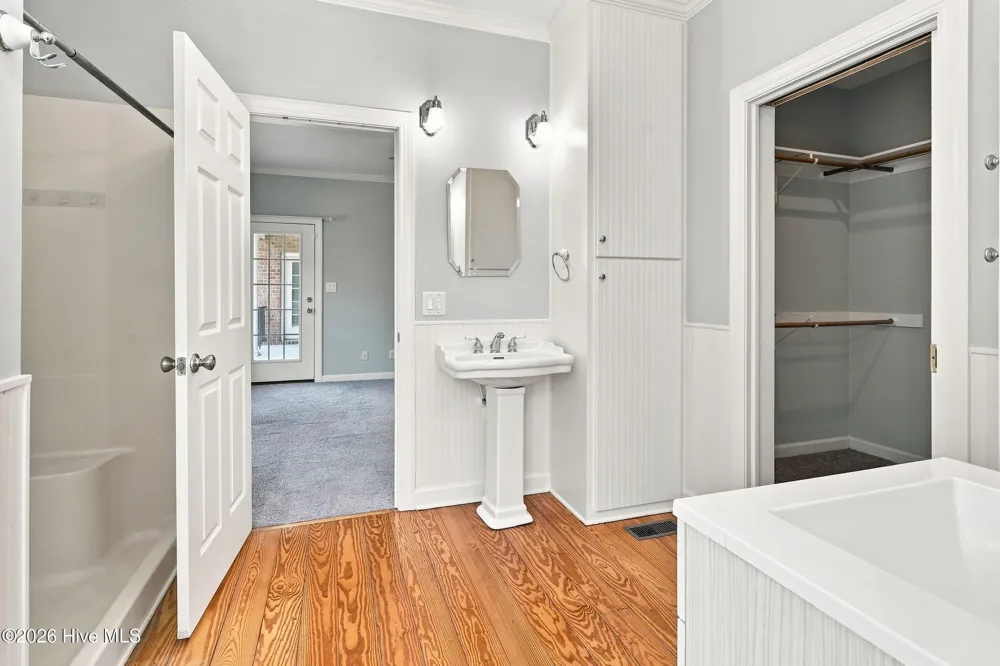 801 Sawmill Landing Road Bath, NC 27808