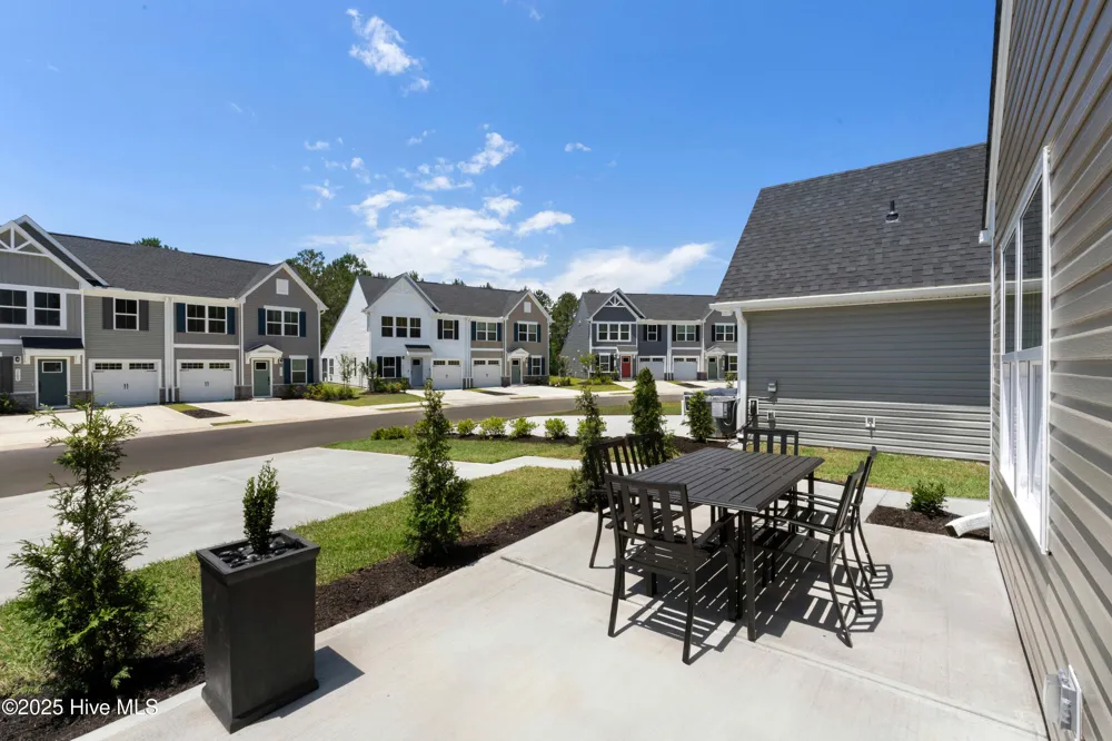 692 Savinwood Trail Bolivia, NC 28422