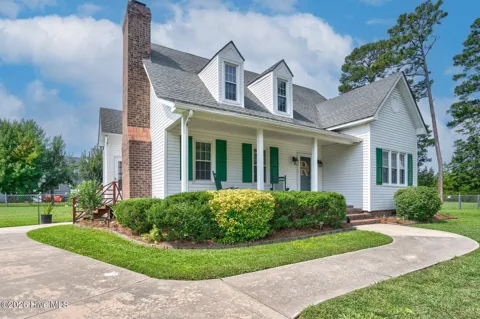 128 S Applewood Court