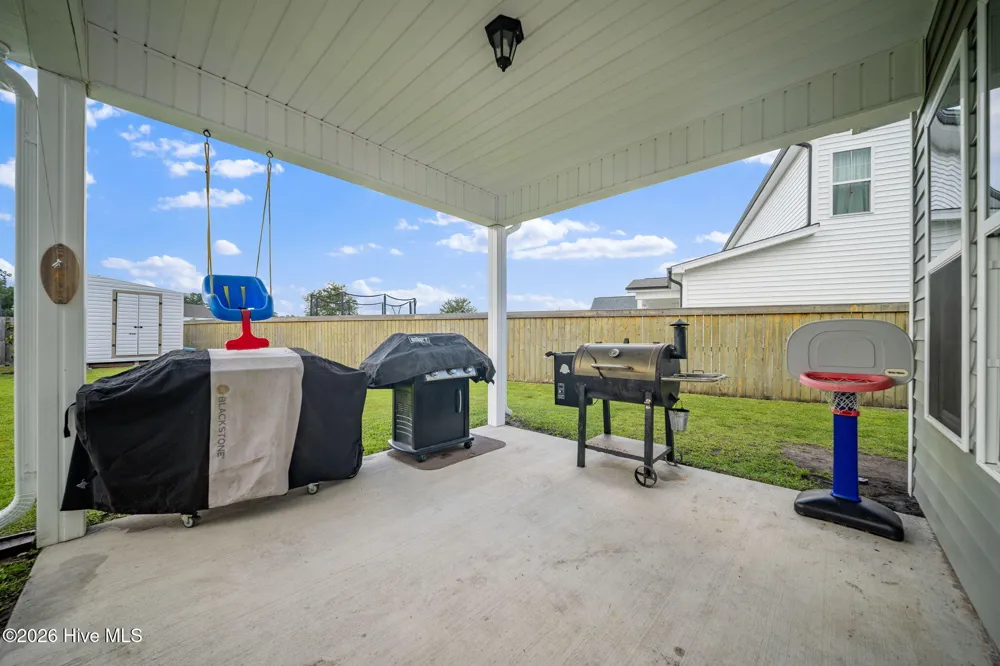 111 E Barred Owl Drive Hampstead, NC 28443