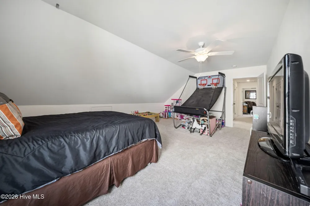 111 E Barred Owl Drive Hampstead, NC 28443