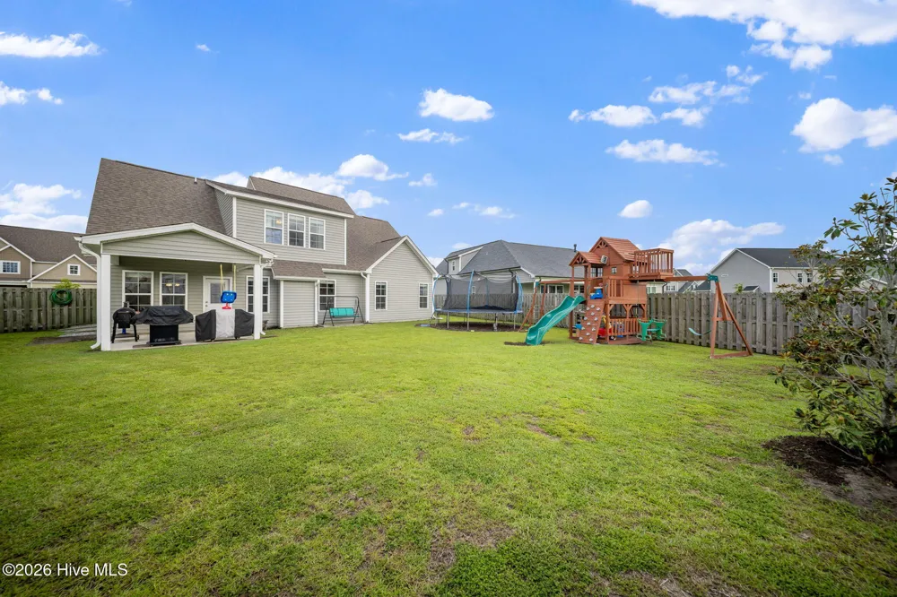 111 E Barred Owl Drive Hampstead, NC 28443