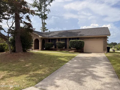 127 Holiday Court