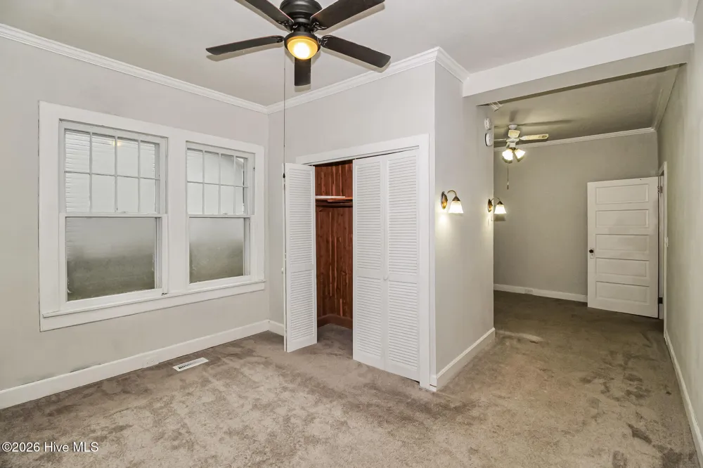114 E Clay Street Whiteville, NC 28472