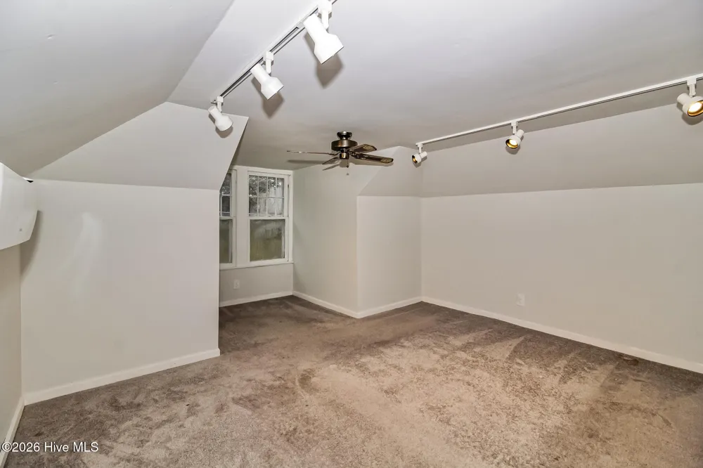 114 E Clay Street Whiteville, NC 28472