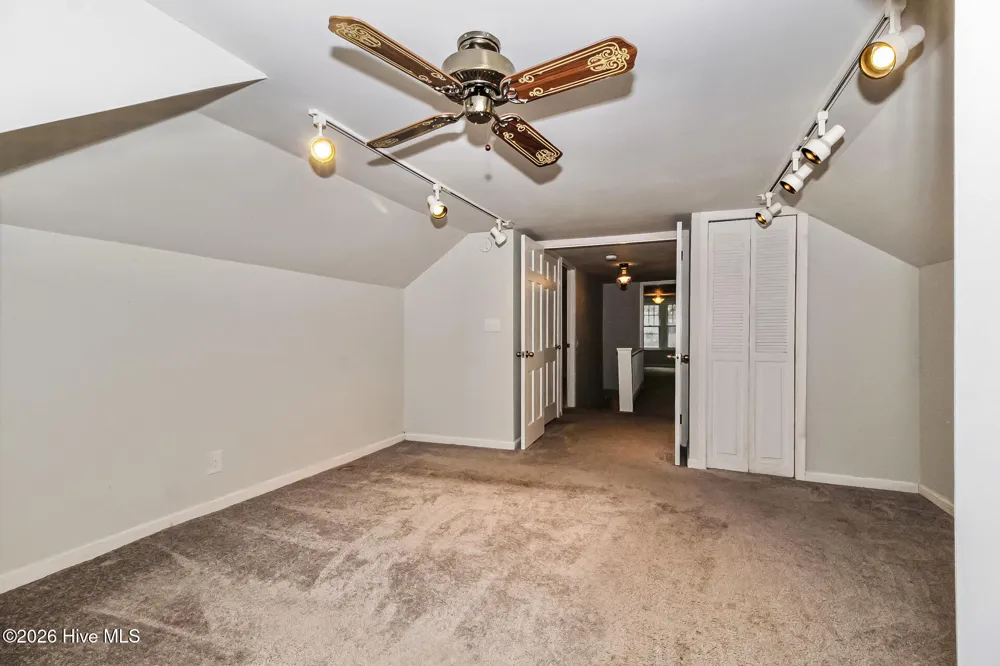 114 E Clay Street Whiteville, NC 28472