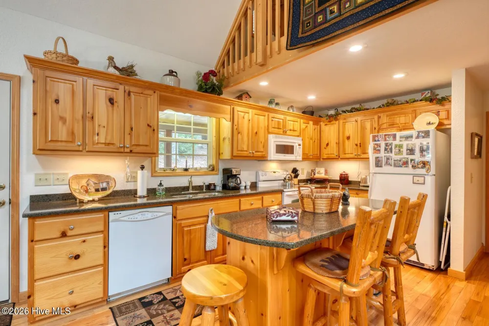 394 Sheep Stomp Road Blairsville, GA 30512