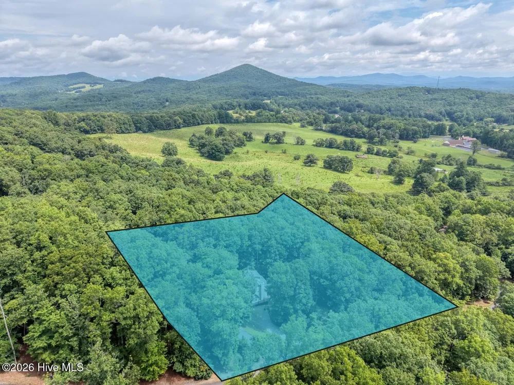 394 Sheep Stomp Road Blairsville, GA 30512