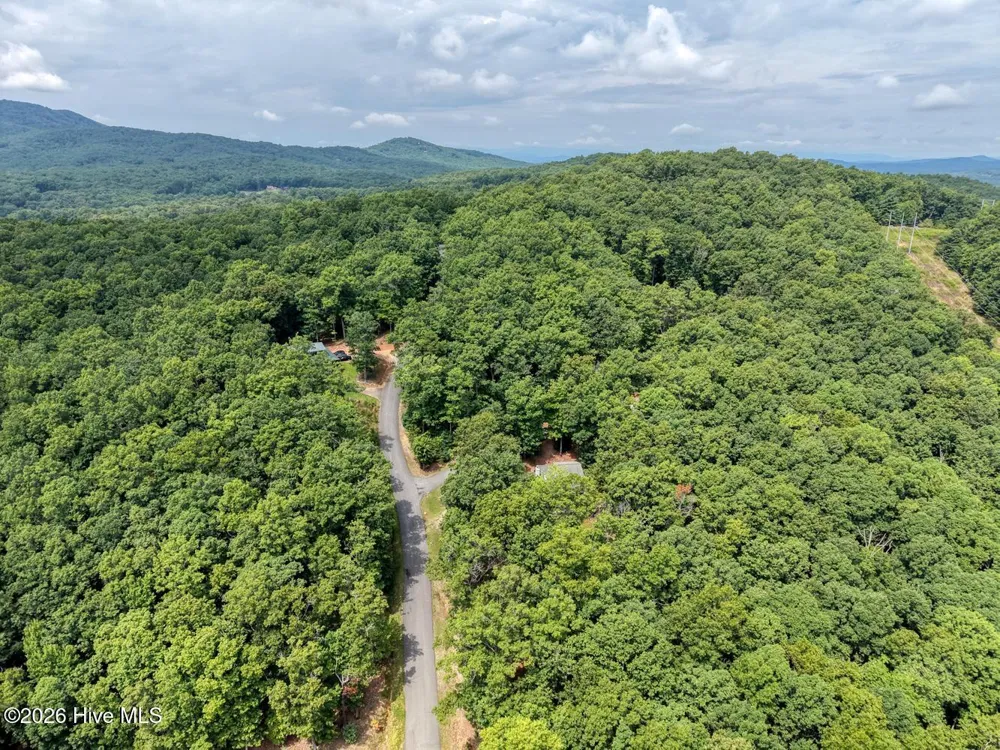 394 Sheep Stomp Road Blairsville, GA 30512