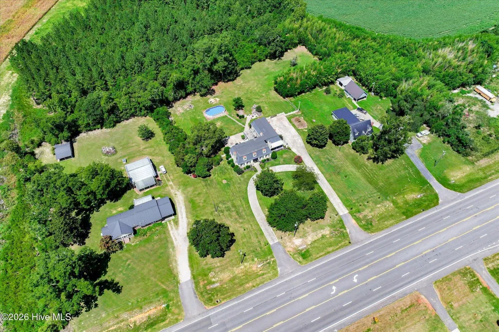 13591 Us Highway 1 Wrens, GA 30833