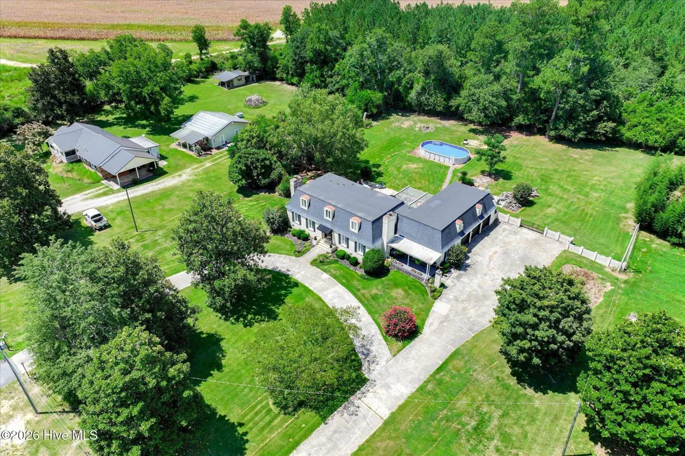 13591 Us Highway 1 Wrens, GA 30833