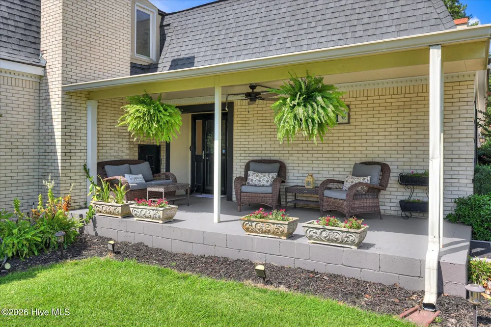 13591 Us Highway 1 Wrens, GA 30833