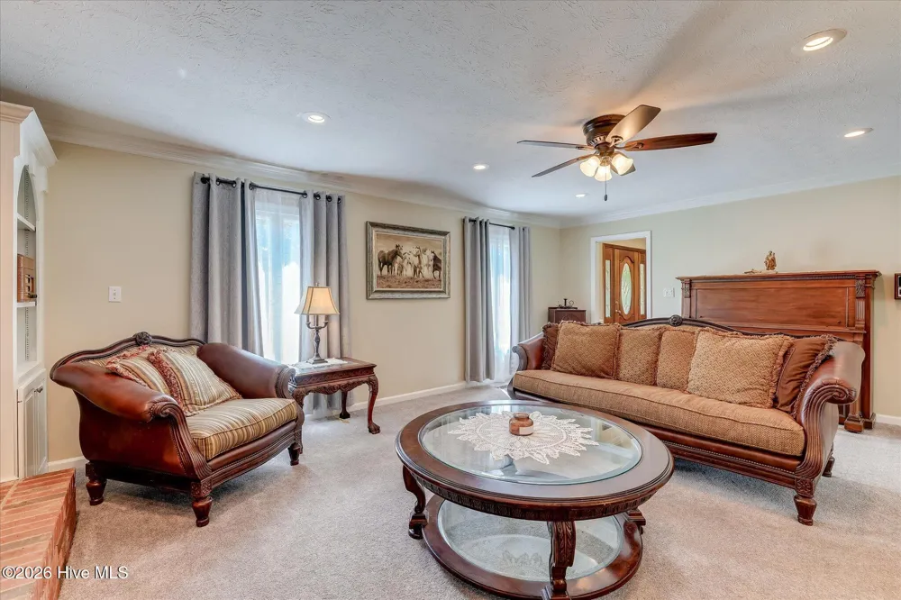 13591 Us Highway 1 Wrens, GA 30833