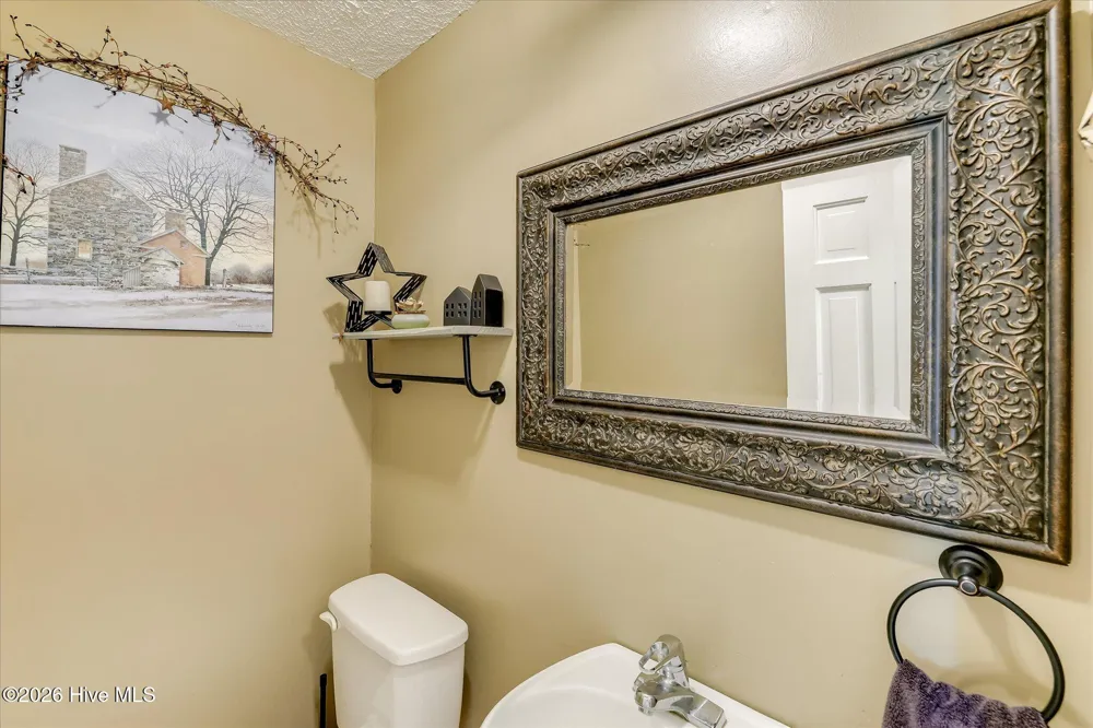 13591 Us Highway 1 Wrens, GA 30833