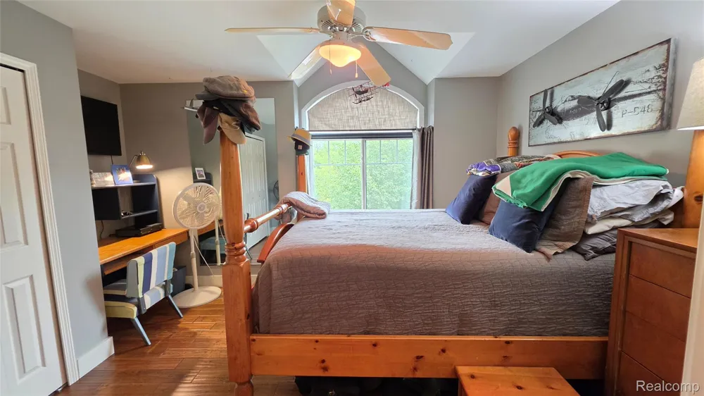 2525 Baltusrol Court Commerce Charter Township, MI 48382