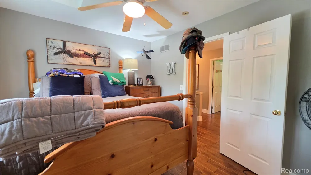 2525 Baltusrol Court Commerce Charter Township, MI 48382