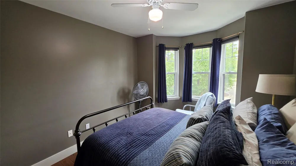 2525 Baltusrol Court Commerce Charter Township, MI 48382