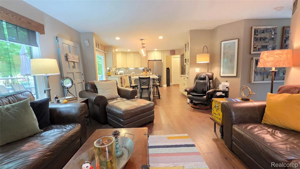 2525 Baltusrol Court Commerce Charter Township, MI 48382
