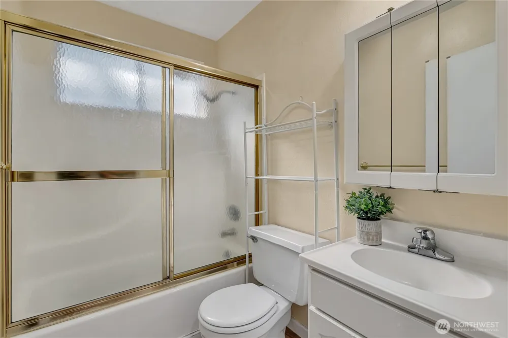 26314 186th Ave SE Covington, WA 98042