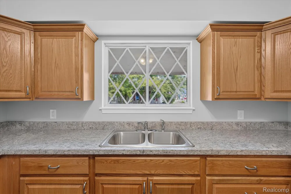 4235 Lake Grove Court White Lake Charter Township, MI 48383