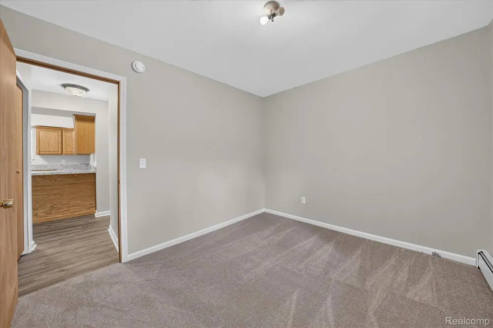 4235 Lake Grove Court White Lake Charter Township, MI 48383