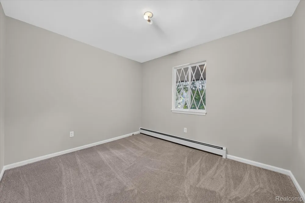 4235 Lake Grove Court White Lake Charter Township, MI 48383