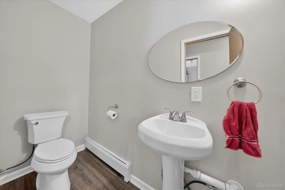 4235 Lake Grove Court White Lake Charter Township, MI 48383