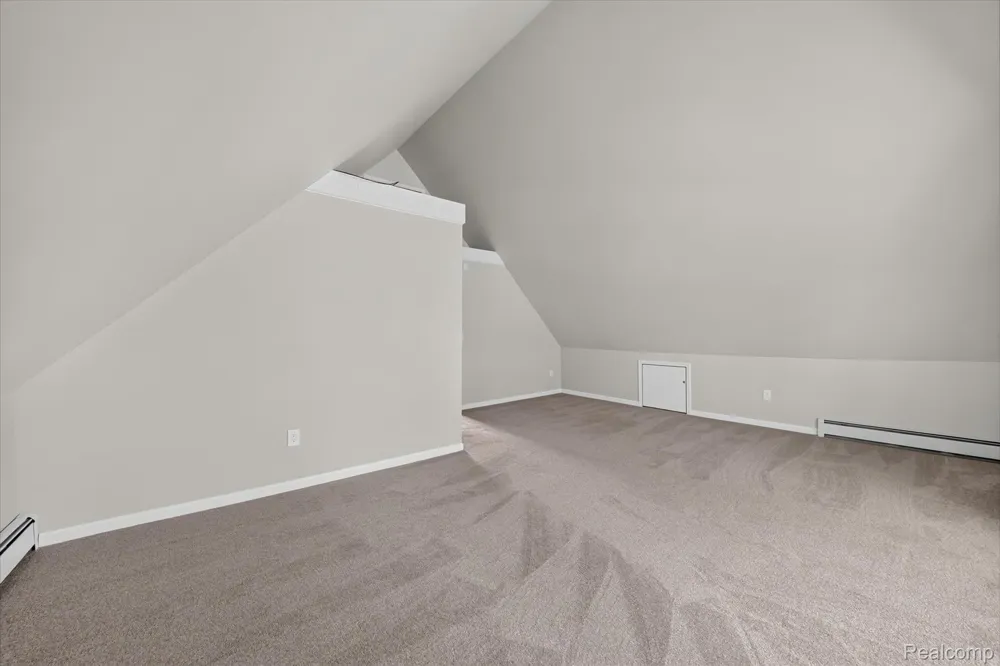 4235 Lake Grove Court White Lake Charter Township, MI 48383