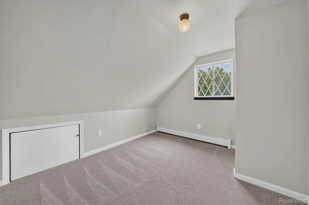 4235 Lake Grove Court White Lake Charter Township, MI 48383