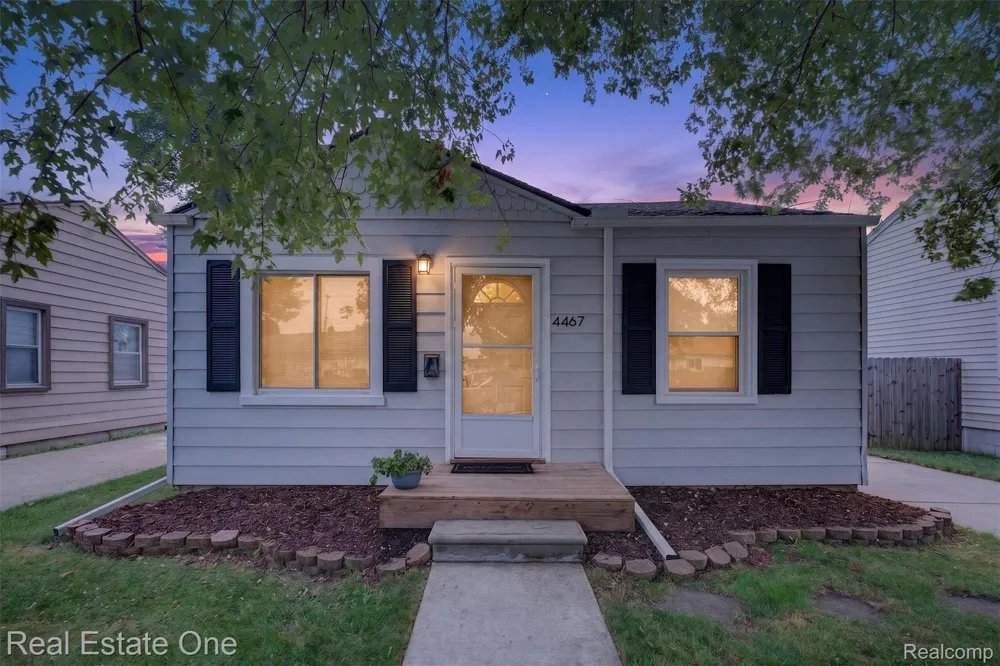 4467 16TH STREET Wyandotte City, MI 48192