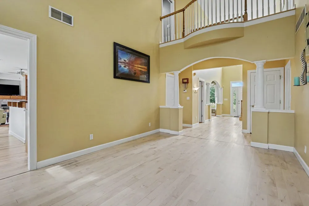 5240 Stockbridge Court Royalton Township, MI 49085