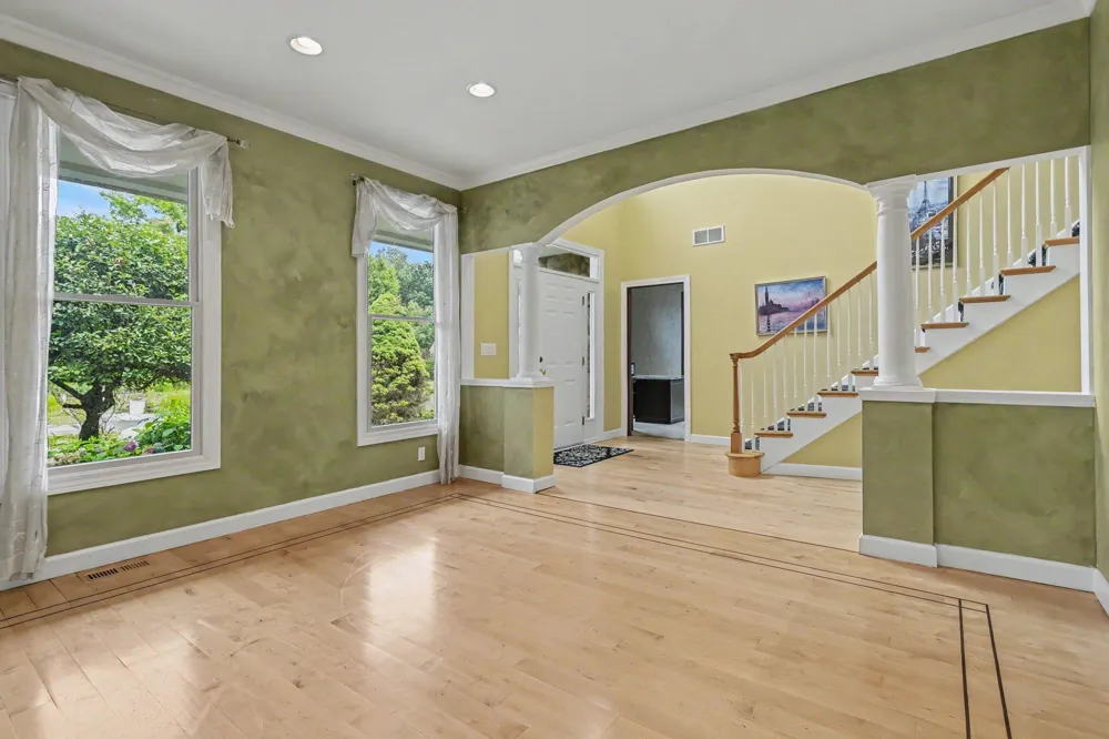 5240 Stockbridge Court Royalton Township, MI 49085