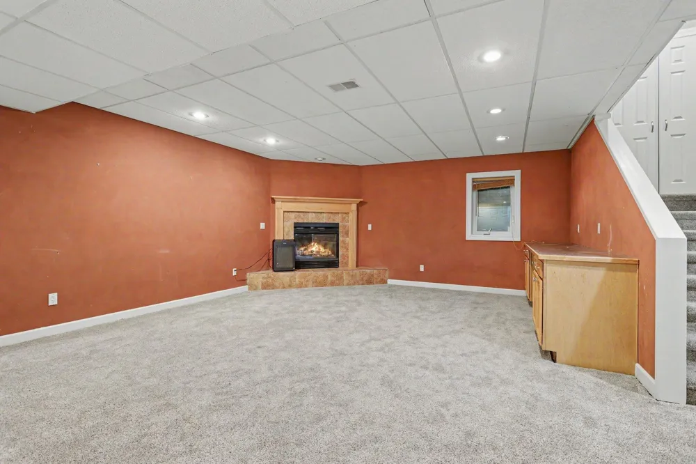 5240 Stockbridge Court Royalton Township, MI 49085