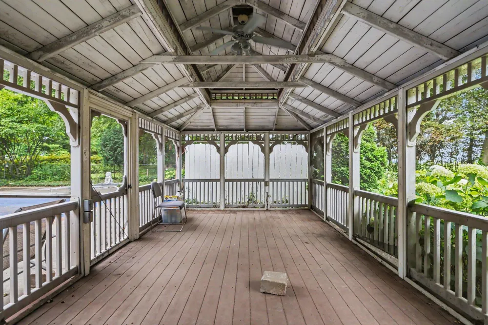5240 Stockbridge Court Royalton Township, MI 49085
