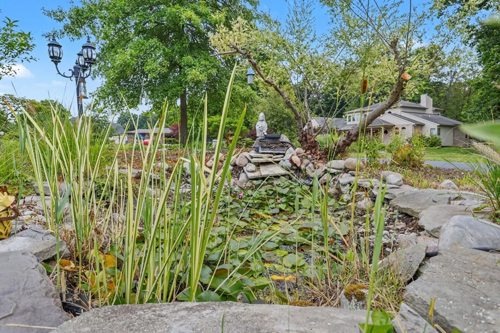 5240 Stockbridge Court Royalton Township, MI 49085