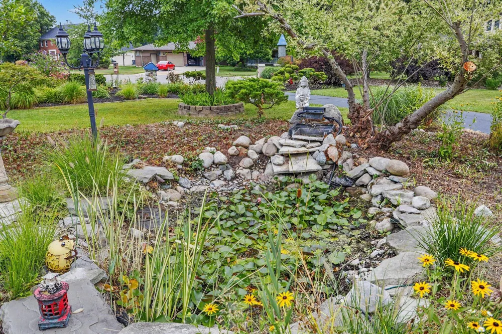 5240 Stockbridge Court Royalton Township, MI 49085