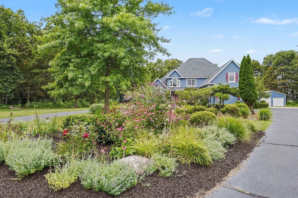 5240 Stockbridge Court Royalton Township, MI 49085
