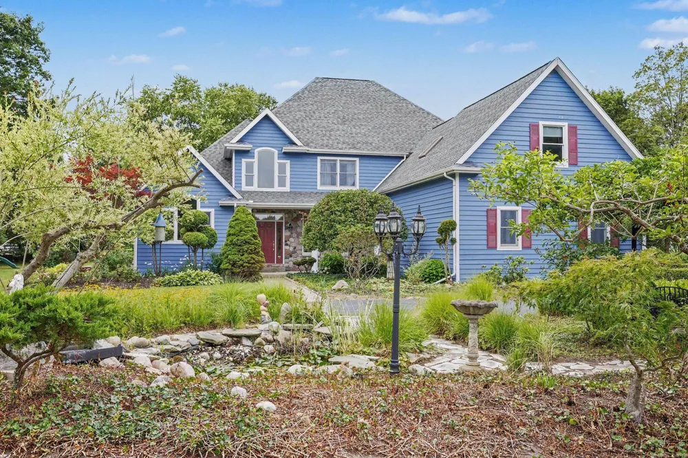 5240 Stockbridge Court Royalton Township, MI 49085