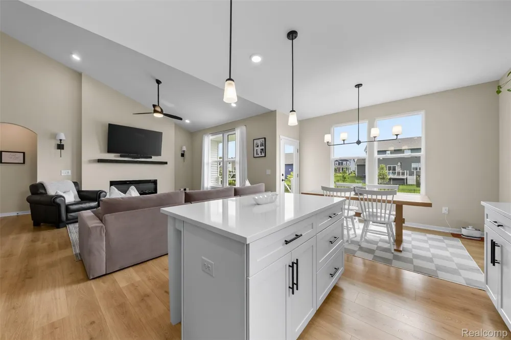 2169 Dabate Drive Marion Township, MI 48843